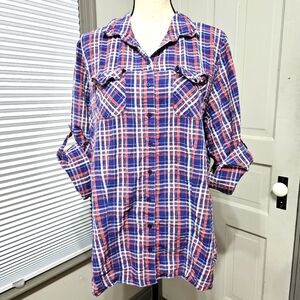 Torrid Plaid Cinch Back Button Down in Red & Blue